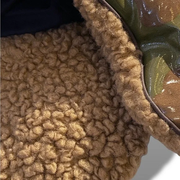DSQUARED2 Camo and Sherpa Aviator Trapper Hat display picture 2